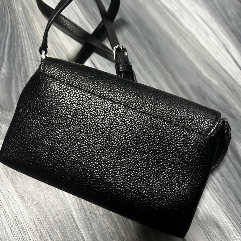 BNWOT Calvin Klein Foldover Flap Crossbody Bag - Picture 4 of 13